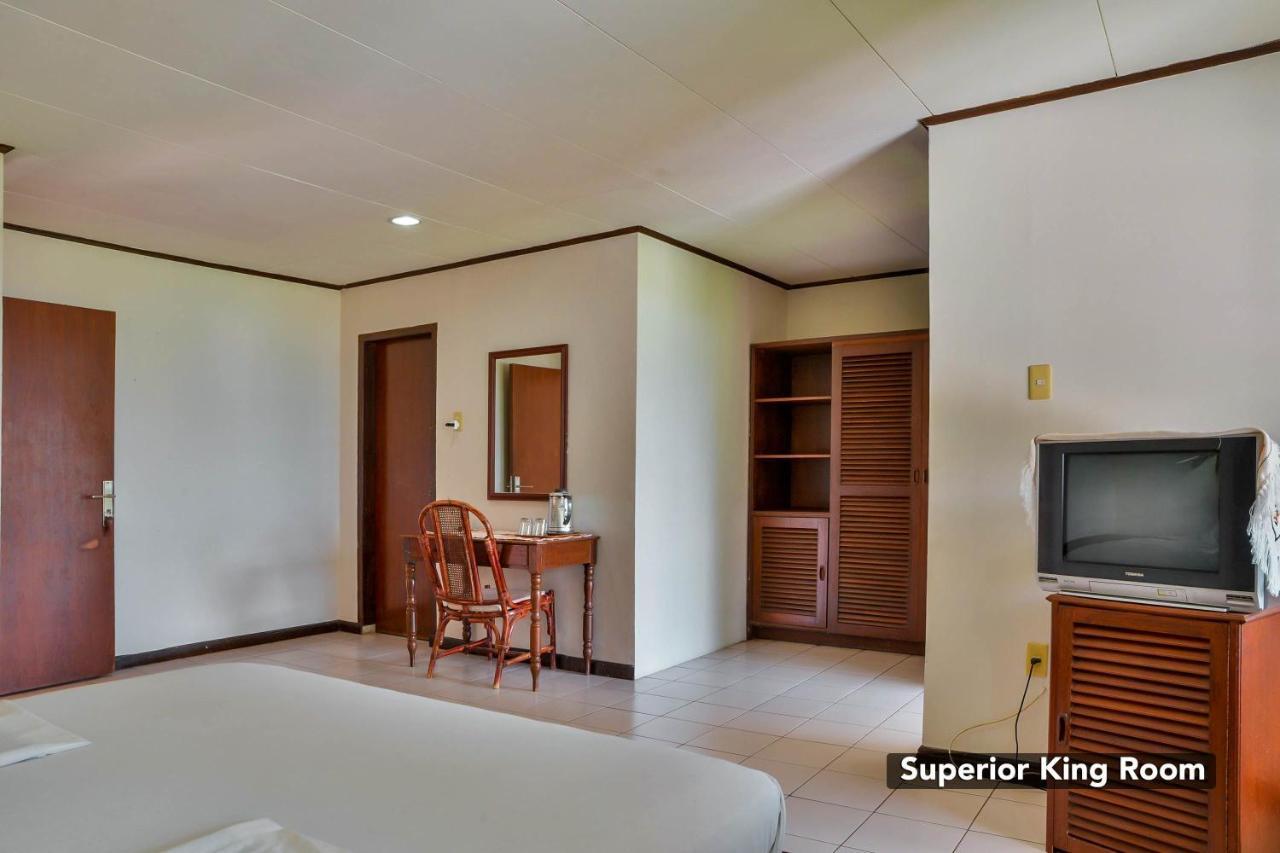 Silintong Hotel Ambarita Exteriér fotografie